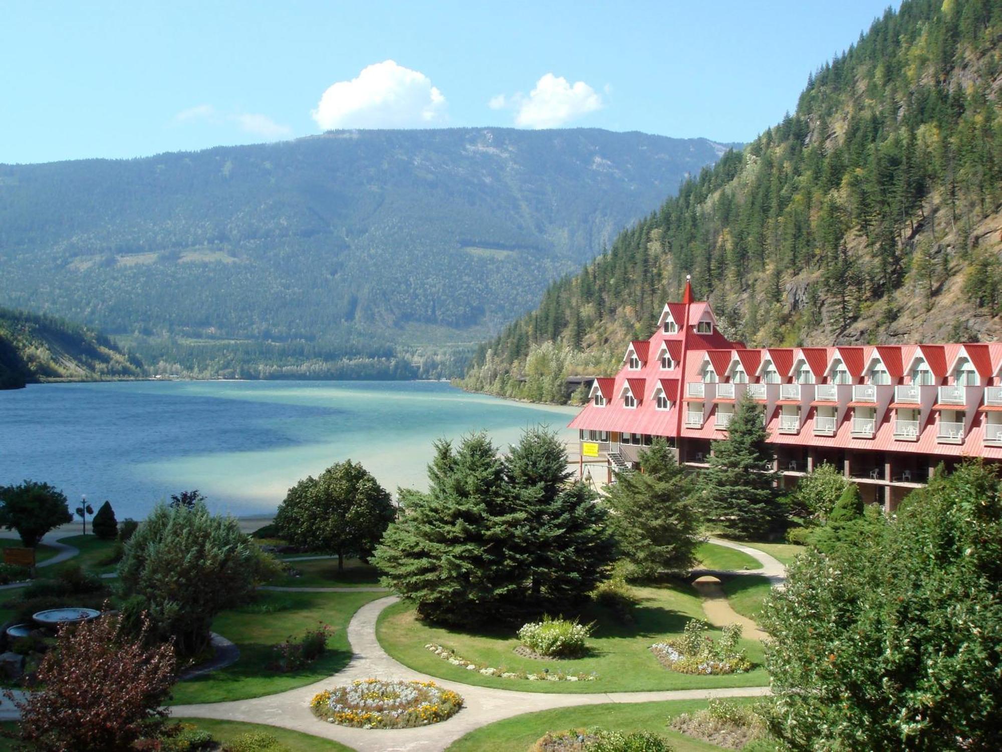 ريفيلستوك Three Valley Lake Chateau المظهر الخارجي الصورة