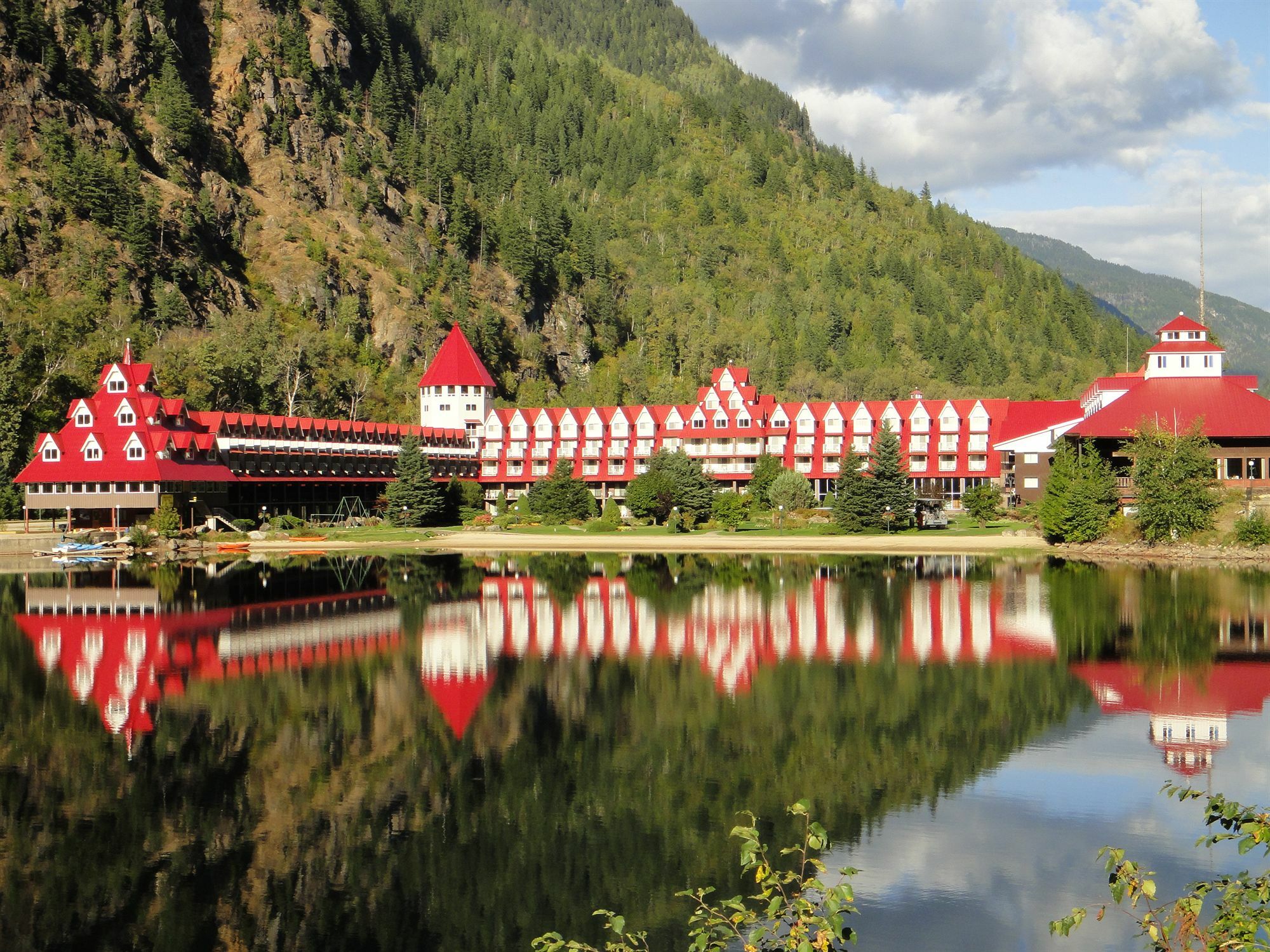 ريفيلستوك Three Valley Lake Chateau المظهر الخارجي الصورة